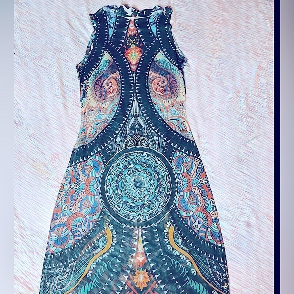 VINTAGE PATTERN MIDI BODYCON DRESS